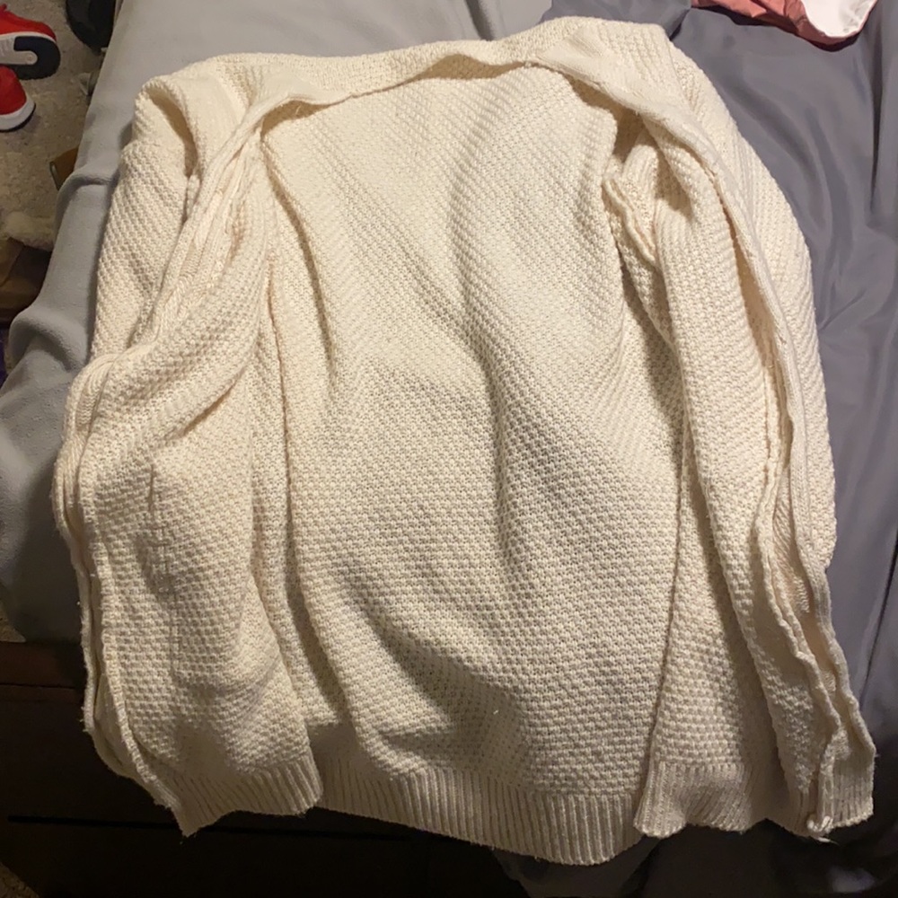 Cardigan - Picture 2 of 3